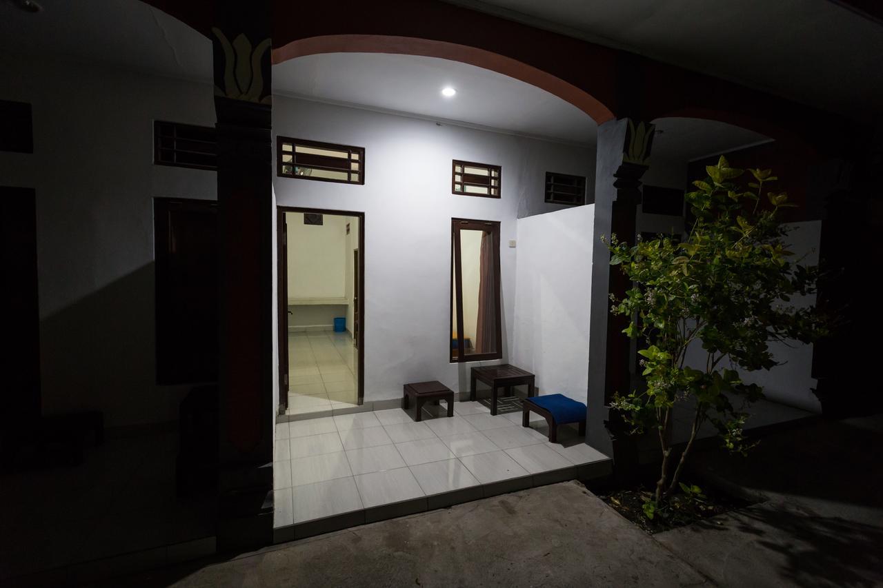 Hotel Lestari Gilimanuk Kültér fotó
